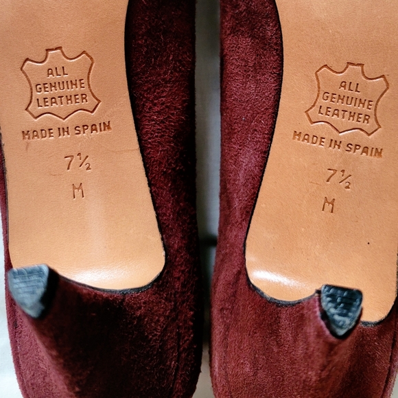 Arnold Churgin Burgundy Suede Heels, All Genuine Leather, Made in Spain - Picture 11 of 12
